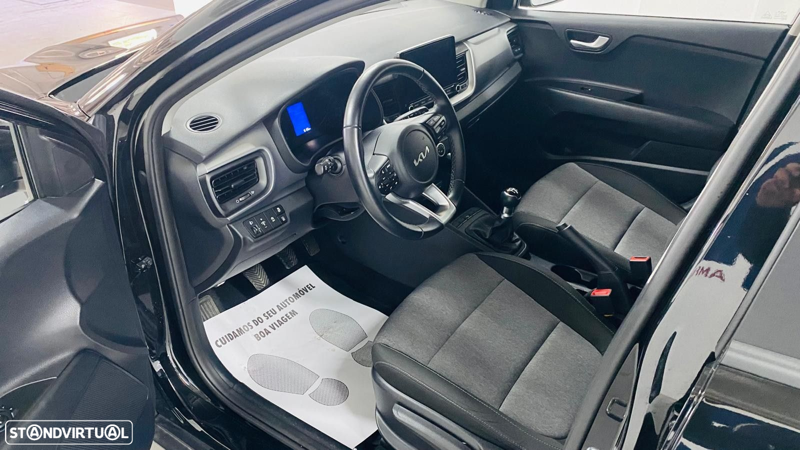 Kia Stonic 1.2 Dynamic - 2