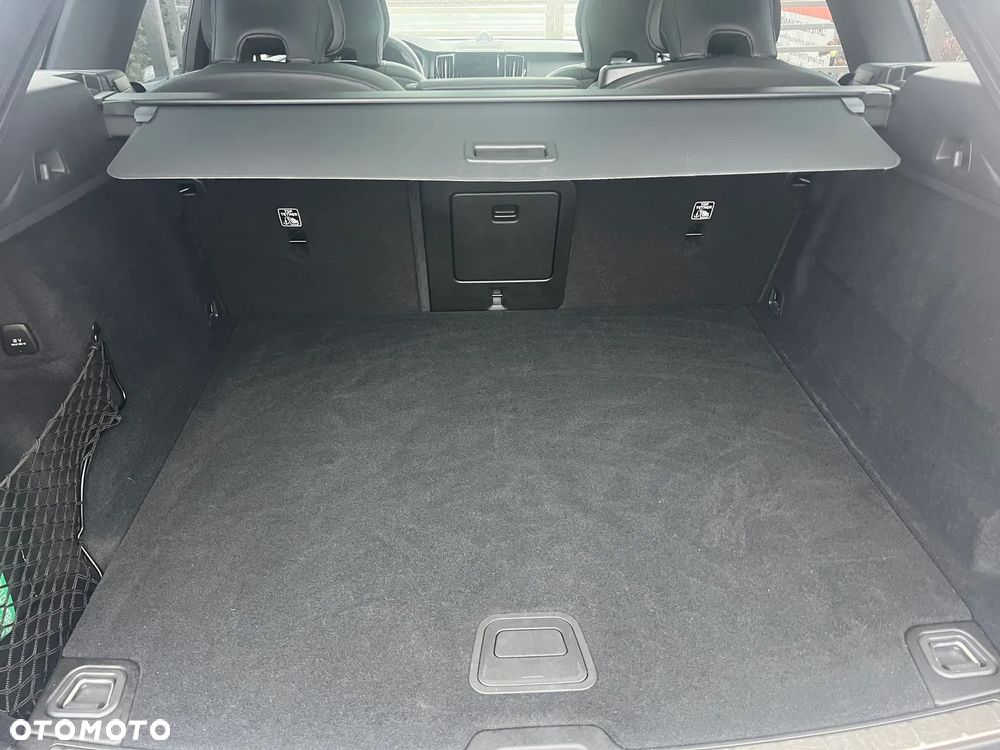 Volvo XC 60 B5 B AWD Ultra Black Edition - 20