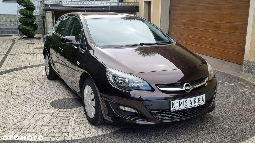 Opel Astra - 1