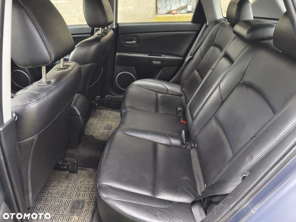 Mazda 3 2.0 CD Active + - 14