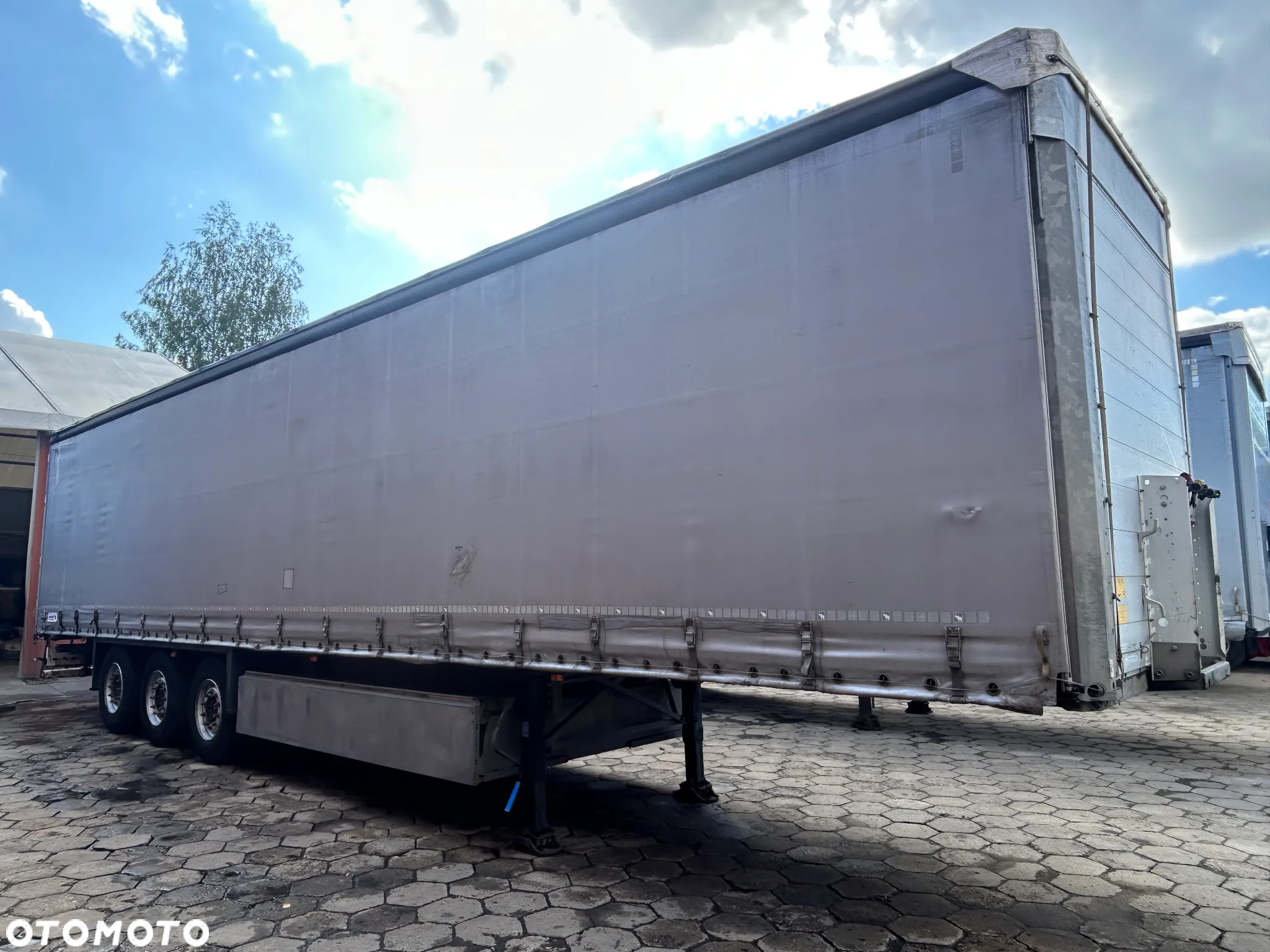 Schmitz Cargobull FIRANKA / STANDARD / OŚ PODNOSZONA / KOSZ PALETOWY !! - 3