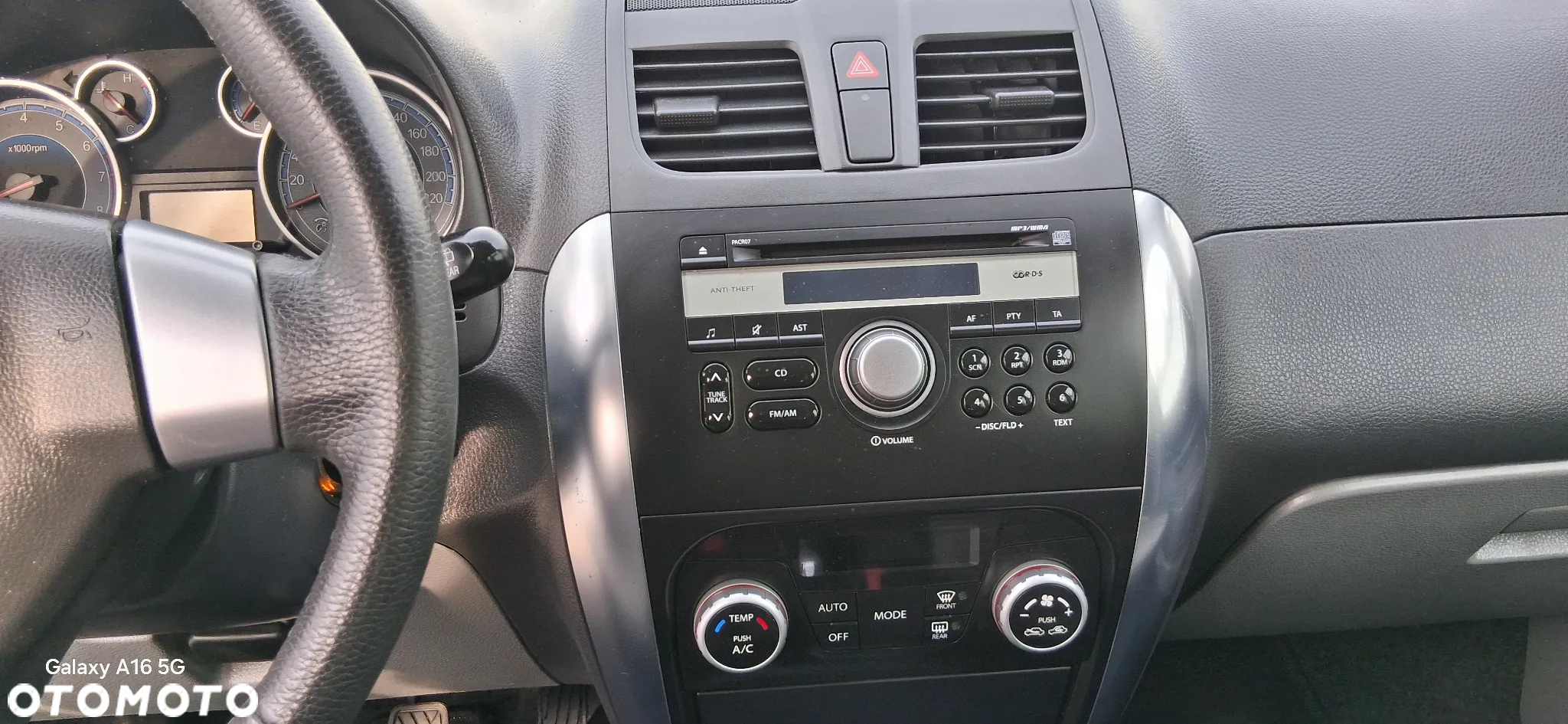 Suzuki SX4 1.6 VVT 4x4 Comfort - 14
