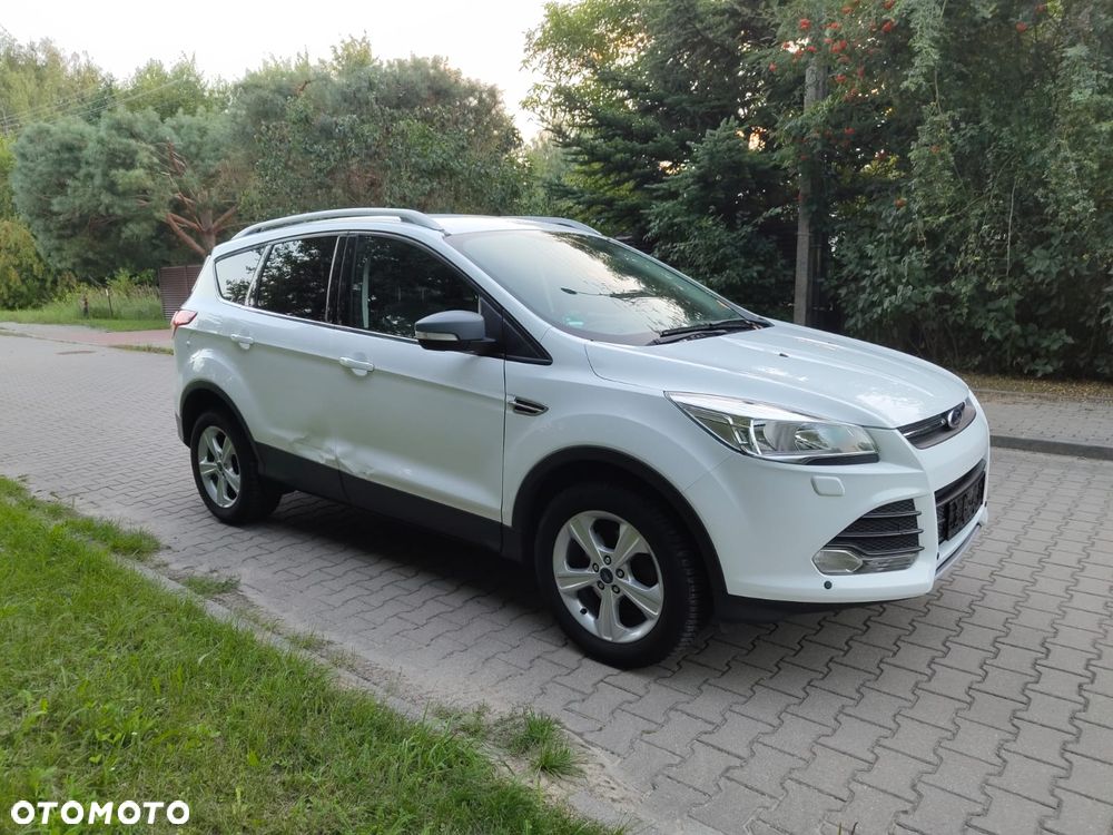 Ford Kuga 1.5 EcoBoost 2x4 Individual - 4