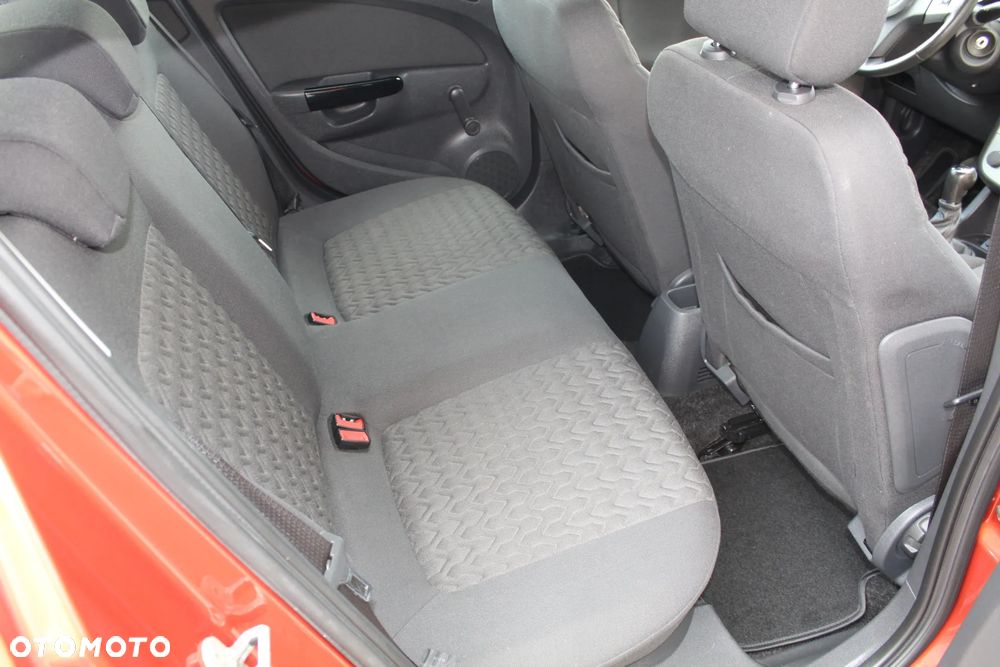 Opel Corsa 1.4 16V Active - 25