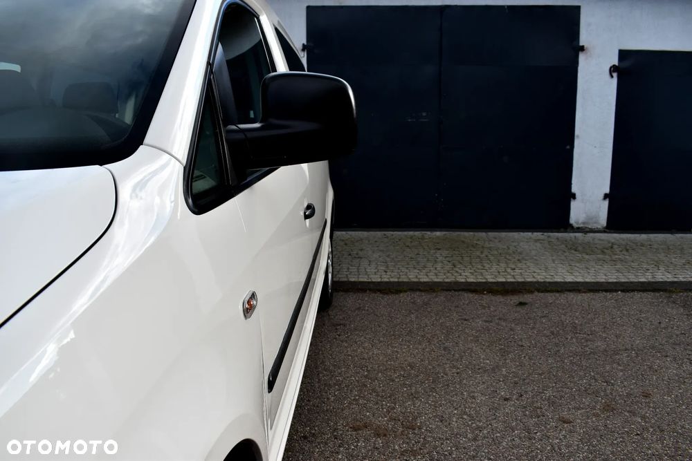 Volkswagen Caddy Maxi 1.6 TDI Trendline Mixt - 3