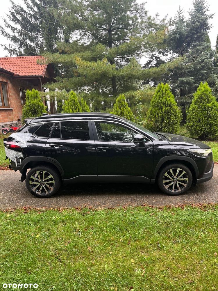 Toyota Corolla Cross 2.0 Hybrid Style AWD - 4