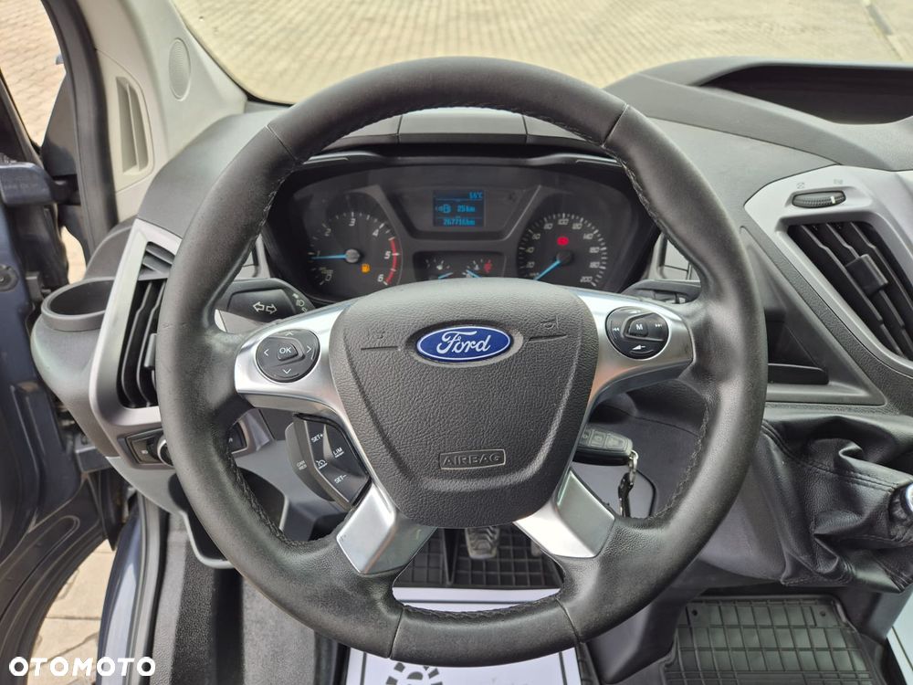 Ford TRANSIT CUSTOM 2.2 TDCi / L2H1 / LONG / BEZWYPADKOWY / SERWISOWANY / ZADBANY / HAK / GWARANCJA / 2800KG NA HAKU - 27