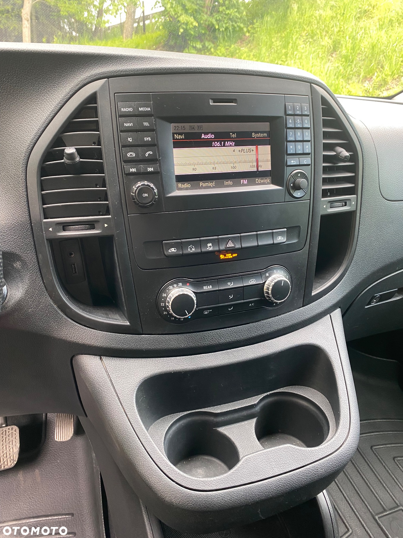Mercedes-Benz Viano - 13