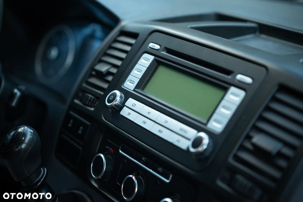 Volkswagen T5 - 29