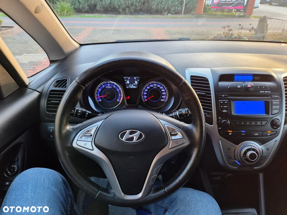 Hyundai ix20 1.4 blue Comfort - 39