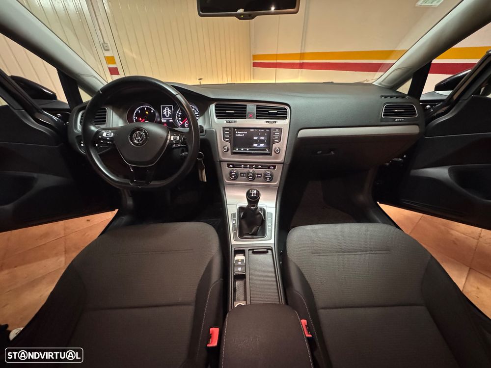 VW Golf Variant 1.6 TDi BlueMotion Trendline - 8