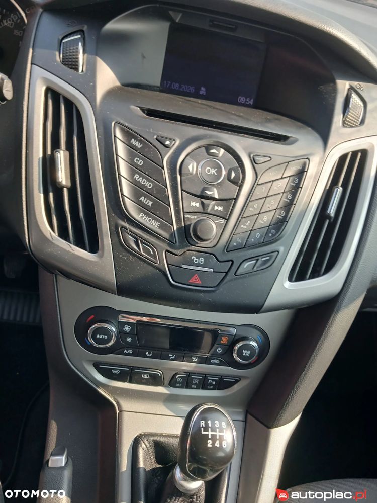 Ford Focus - 8