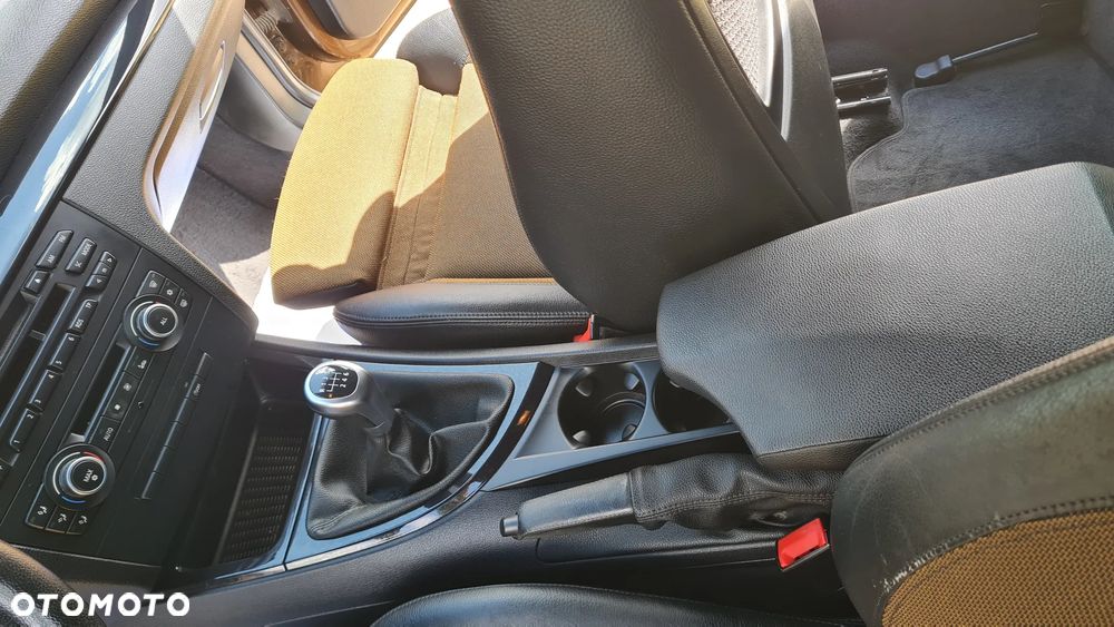 BMW Seria 1 - 29