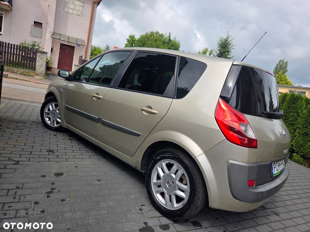 Renault Scenic - 5