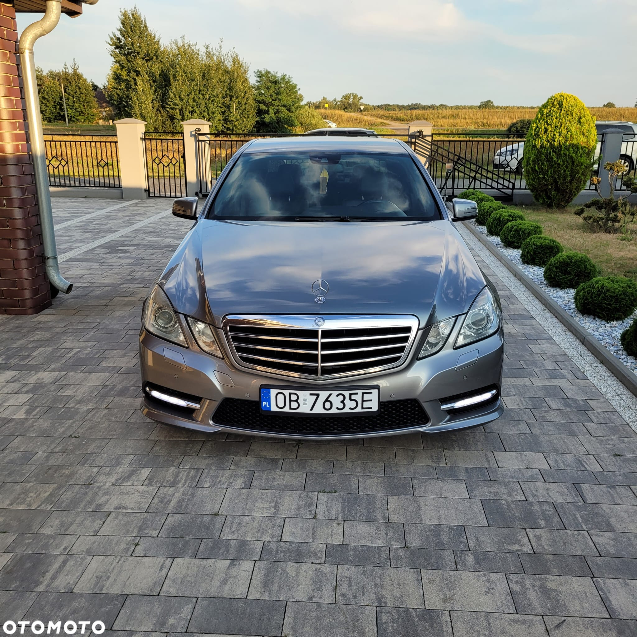 Mercedes-Benz Klasa E 220 BlueTEC 7G-TRONIC Elegance - 3