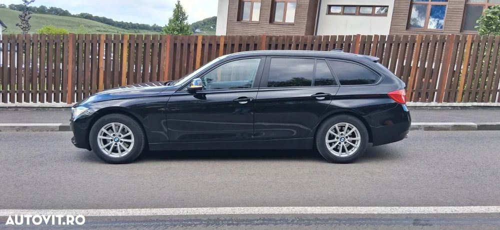 BMW Seria 3 320d Touring xDrive Aut. - 3