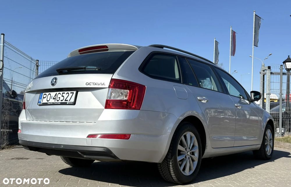 Skoda Octavia 2.0 TDI Ambition - 7