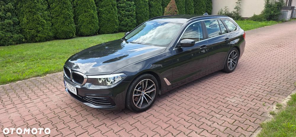 BMW Seria 5 530d xDrive - 1