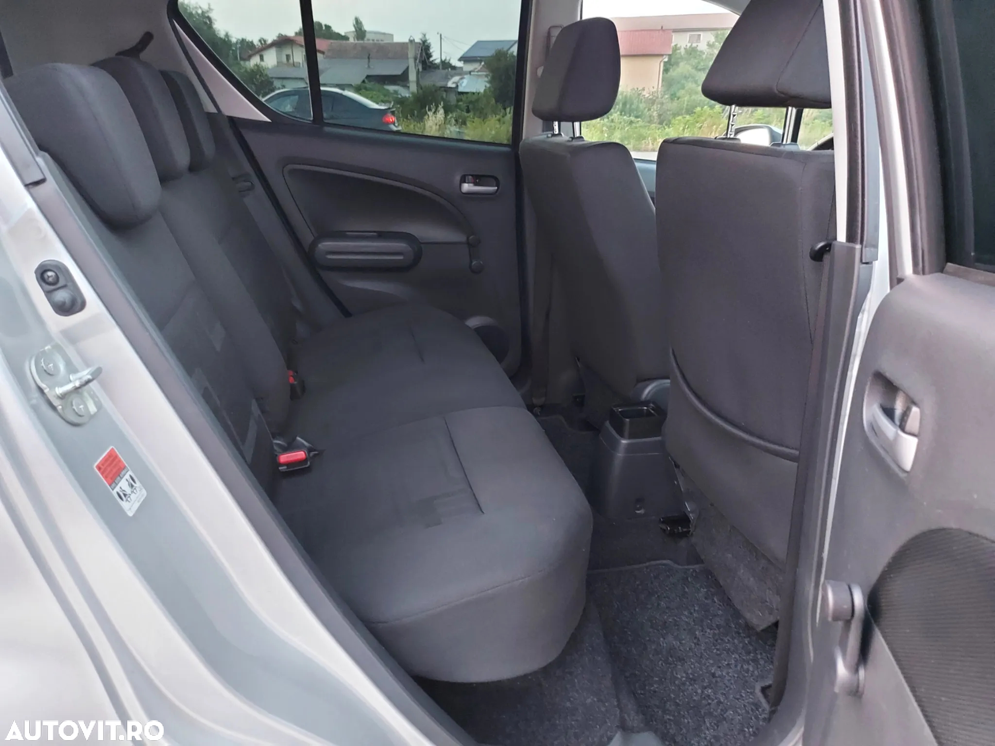 Suzuki Splash - 10