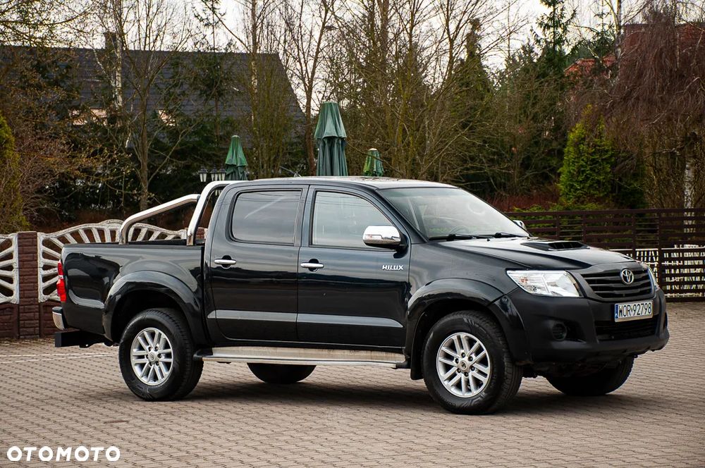 Toyota Hilux 3.0 D-4D Invincible - 20