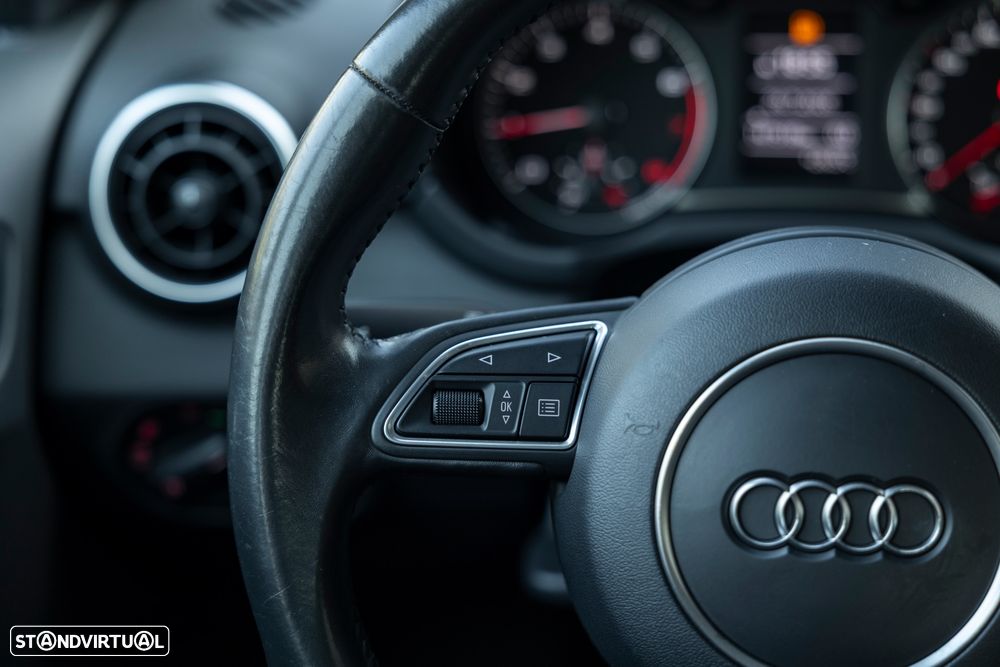 Audi A1 Sportback 1.0 TFSI Design - 13
