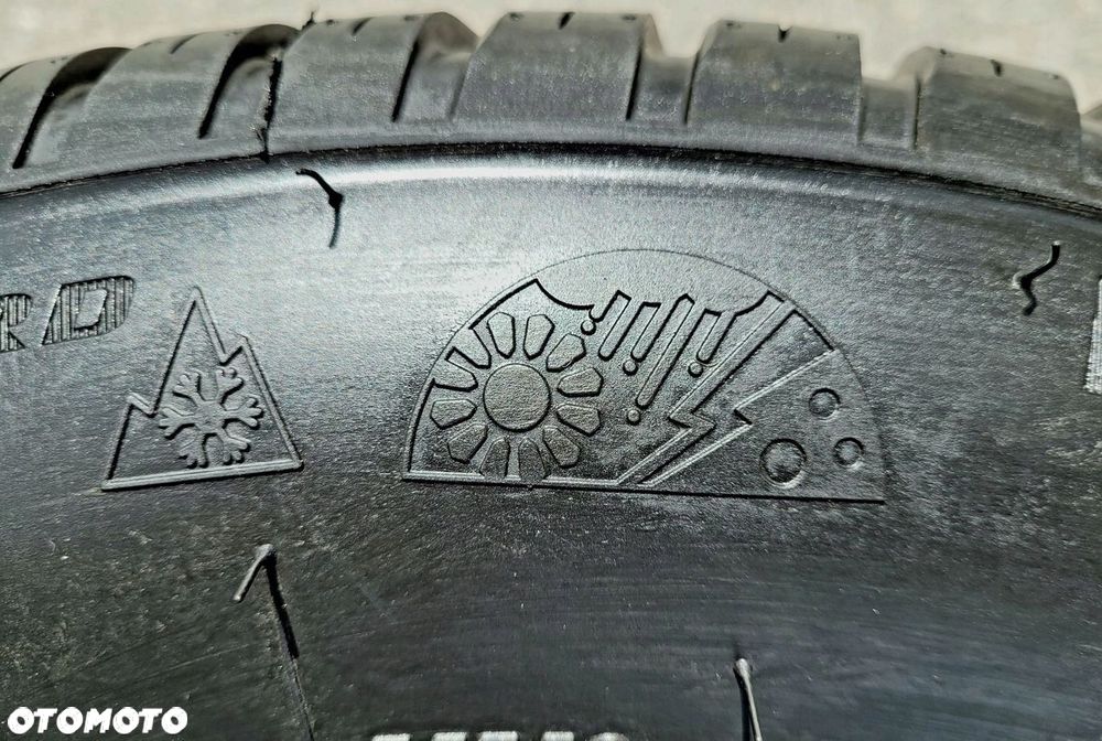 2x Bridgestone WeatherControl A005 185/65R15 92H W16A - 11