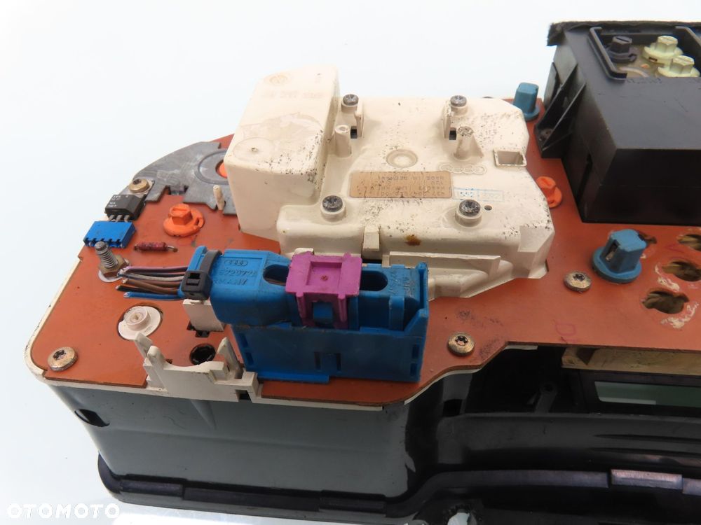 LICZNIK AUDI 80 B4 1.9 TD 8A0919033E - 4