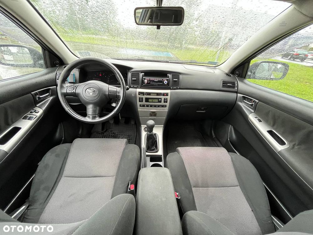 Toyota Corolla 2.0 D-4D Luna - 8