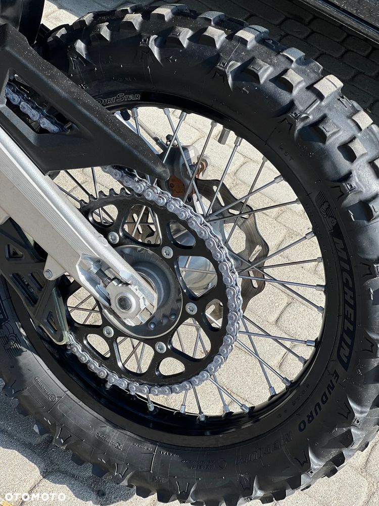 Husqvarna FE - 12