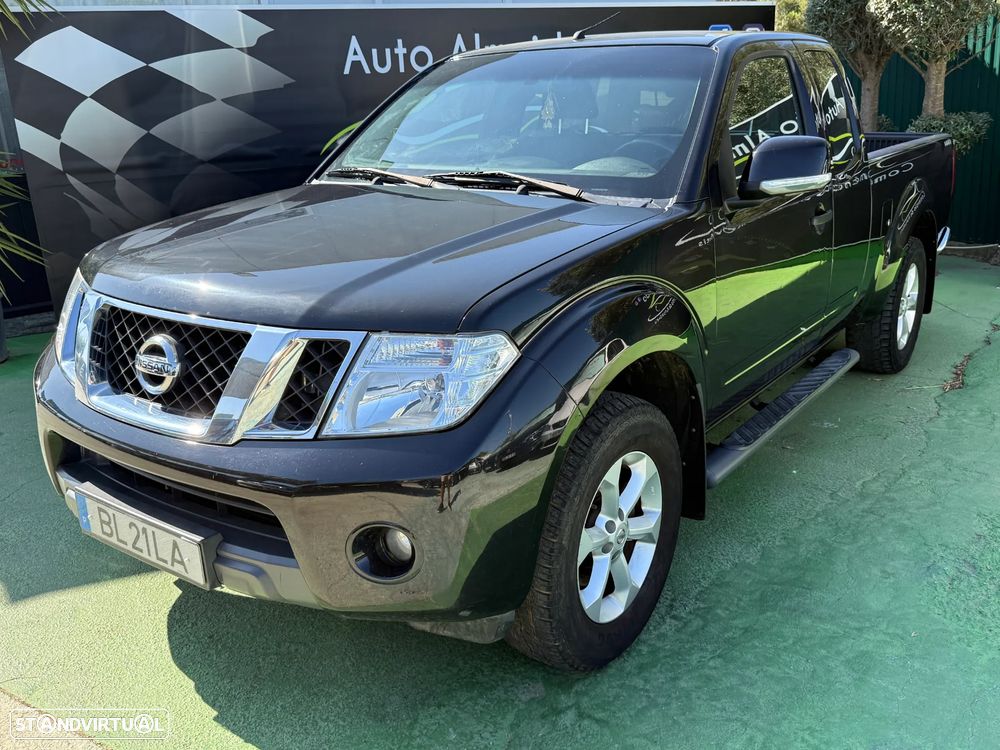 Nissan Navara 2.5 dCi KC SE 4WD - 2