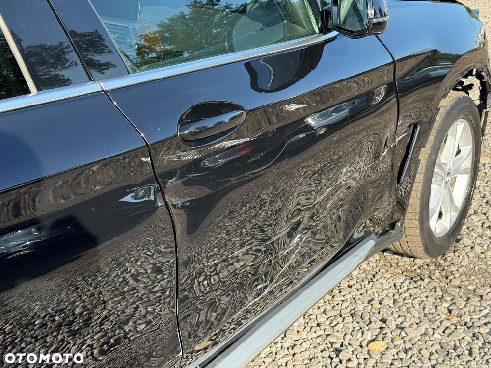 BMW X3 xDrive30i GPF xLine - 4