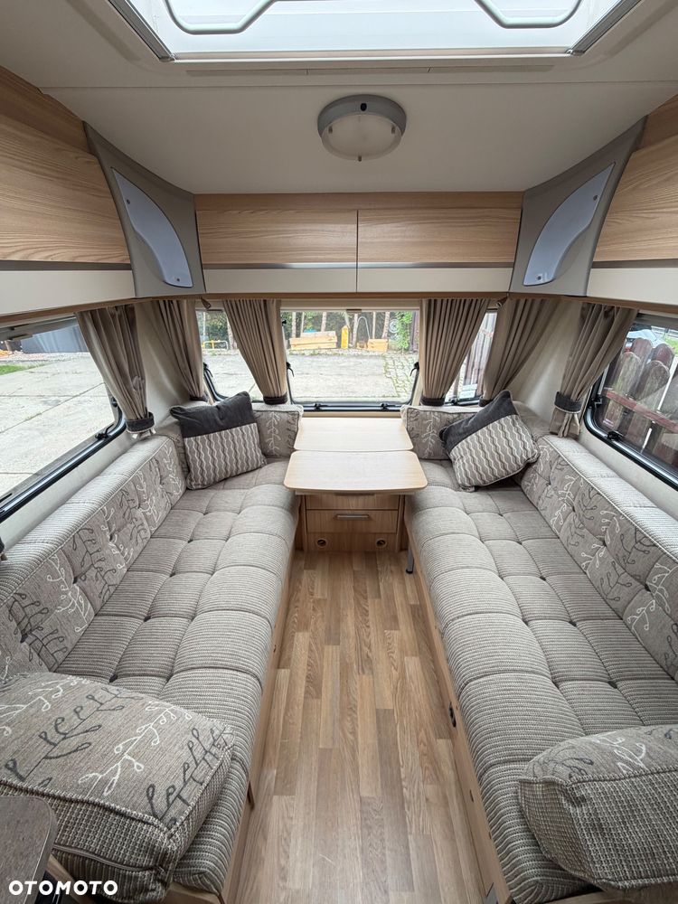 Coachman Amara 380/2 - 22