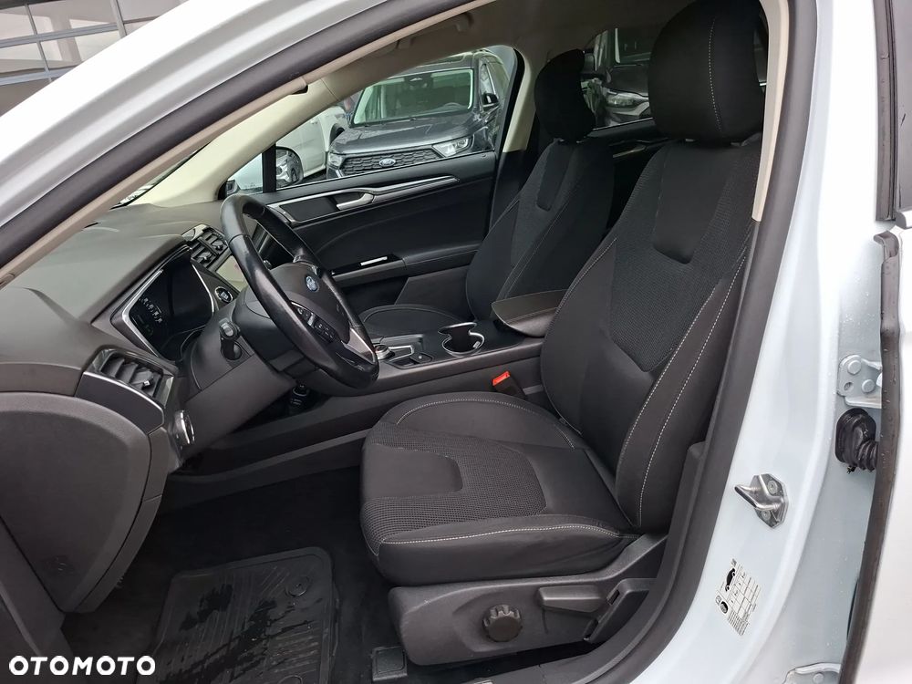 Ford Mondeo 2.0 EcoBlue Titanium - 20