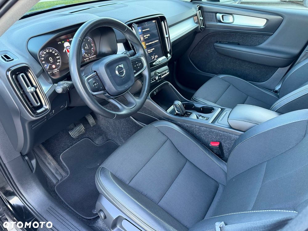Volvo XC 40 D3 Momentum Pro - 17