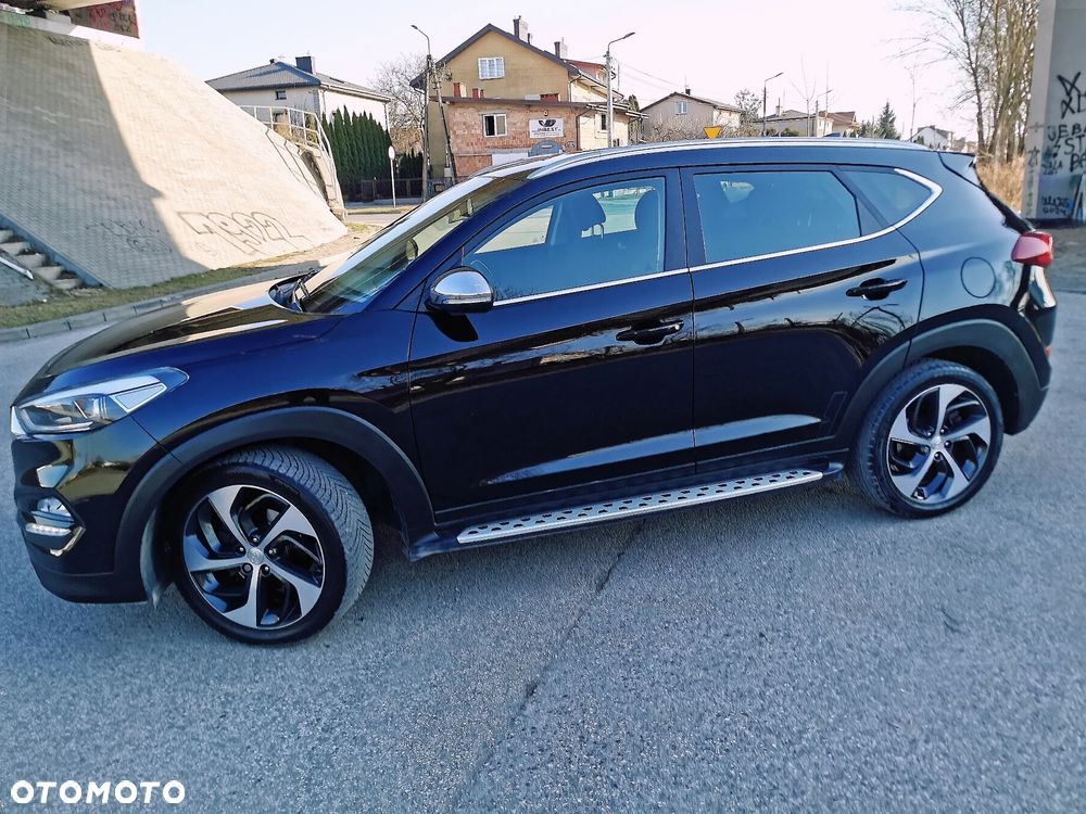 Hyundai Tucson - 32