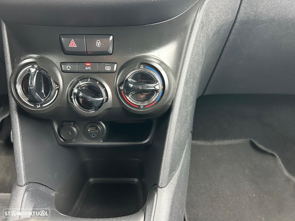 Peugeot 208 1.4 HDi Active - 24