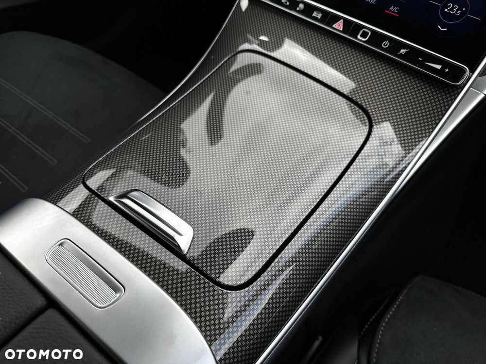 Mercedes-Benz Klasa C - 22