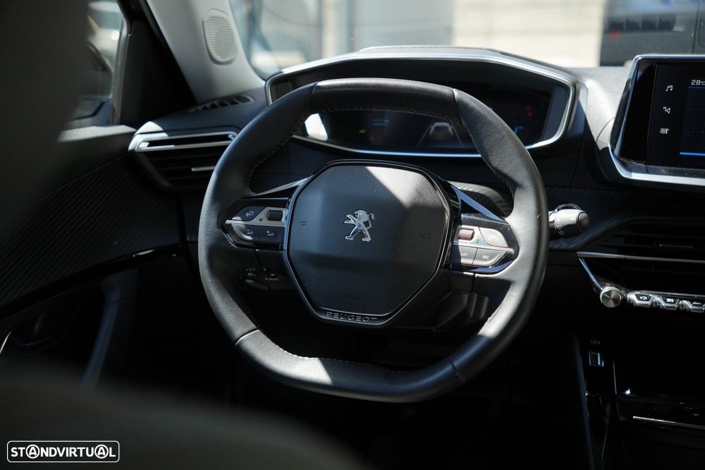 Peugeot 2008 1.2 PureTech Allure Pack - 8