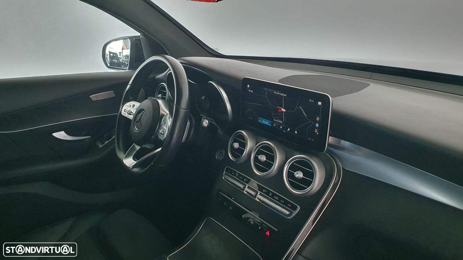 Mercedes-Benz GLC 300 Coupe de 4Matic 9G-TRONIC - 31