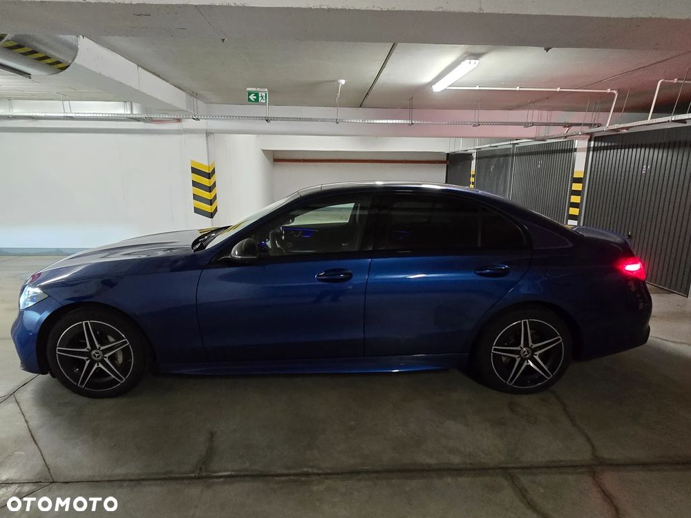 Mercedes-Benz Klasa C 300 e PHEV 4-Matic AMG - 3