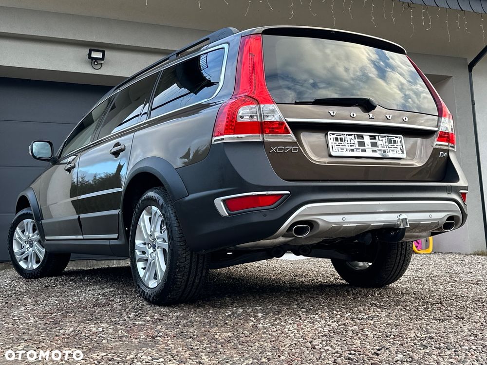 Volvo XC 70 - 23