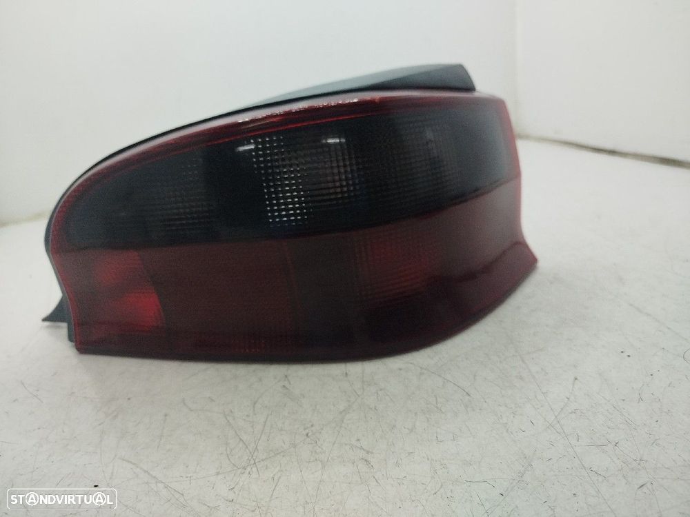 Farolim Stop Dto Citroën Saxo (S0, S1)