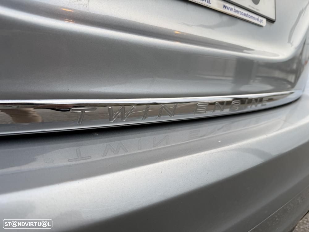 Volvo V60 D6 Plug-In-Hybrid AWD Geartronic Pure Limited - 15