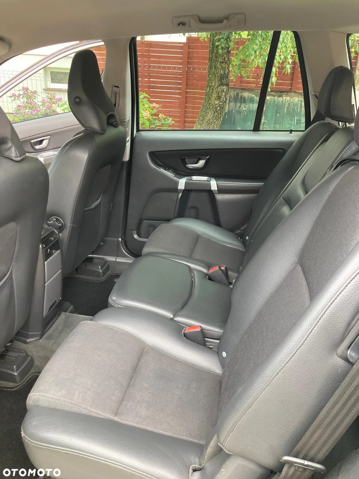 Volvo XC 90 D5 AWD Momentum - 16