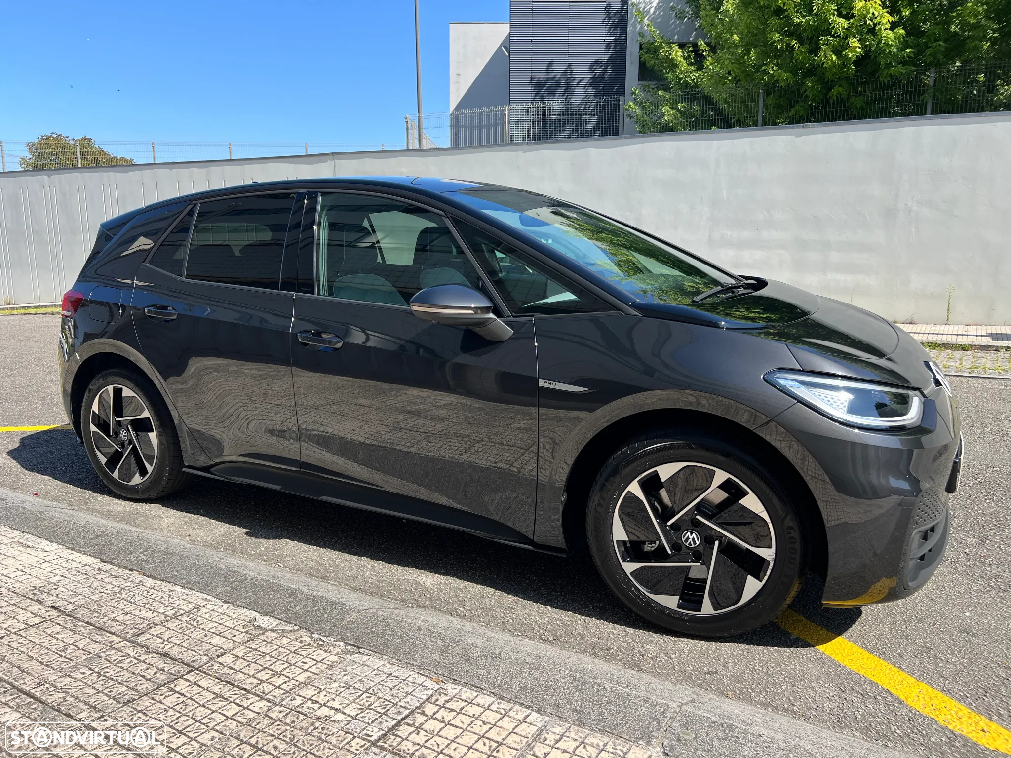 VW ID.3 Pro Performance Business - 11