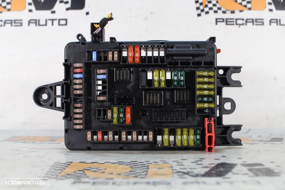 Caixa De Fusíveis Bmw 3 (F30, F80)  61149337880 / 9337880 / 20082014 - 1