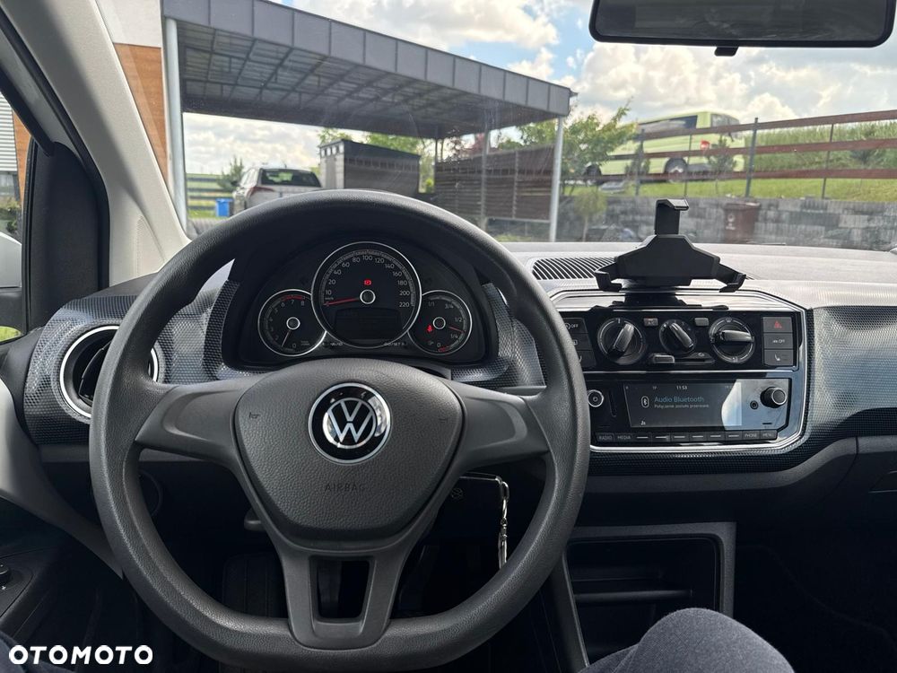 Volkswagen up! white style - 29
