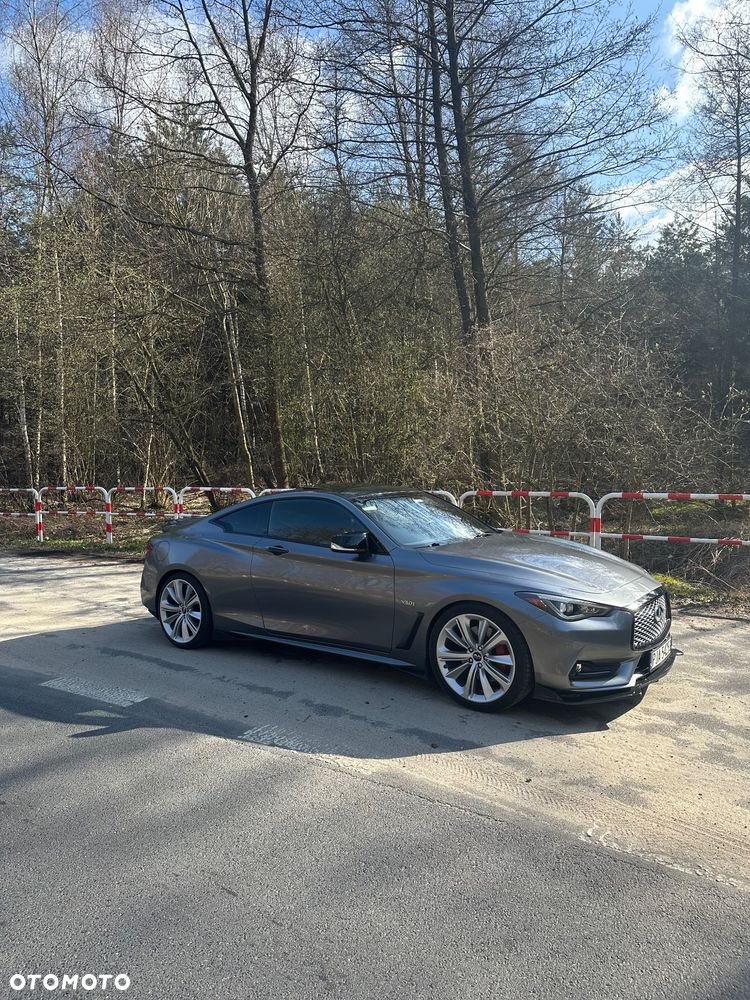 Infiniti Q60 - 2