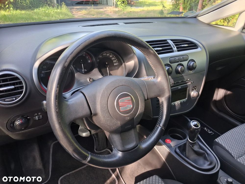 Seat Leon 1.6 Stylance - 6