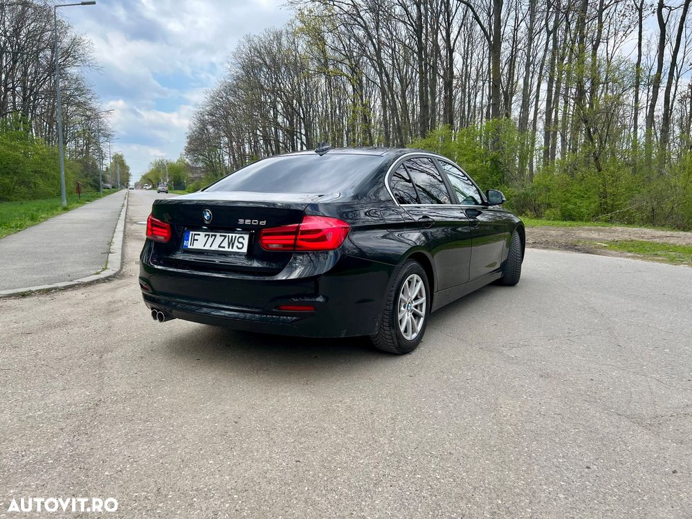 BMW Seria 3 320d Aut. Sport Line - 2